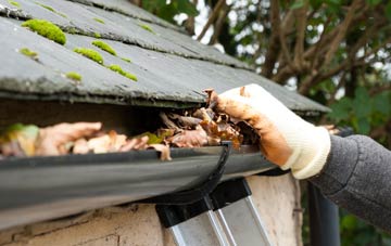 gutter cleaning Buxton